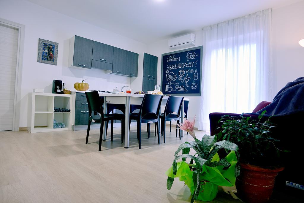 Il Triclinio B&B Пьяцца-Армерина Экстерьер фото